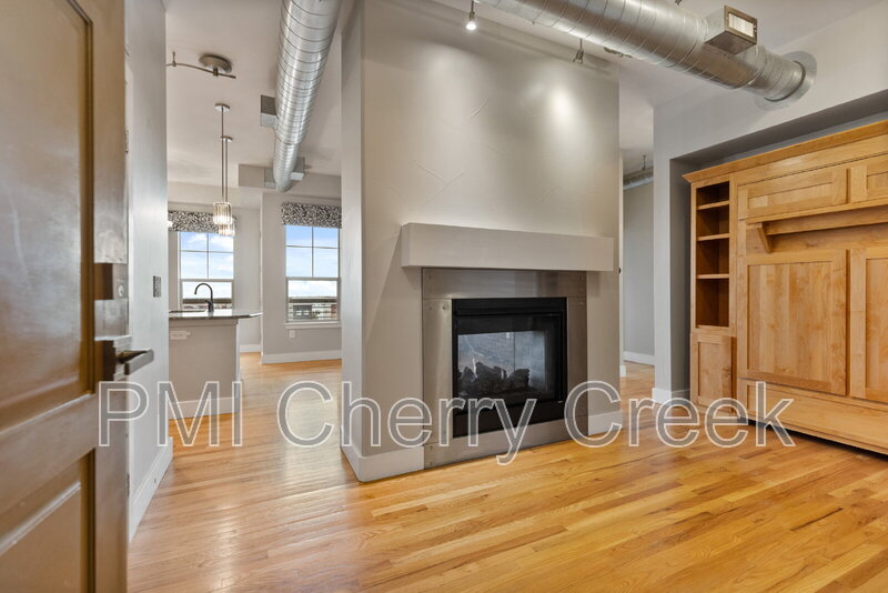 Englewood Condo: 10111 Inverness Main St