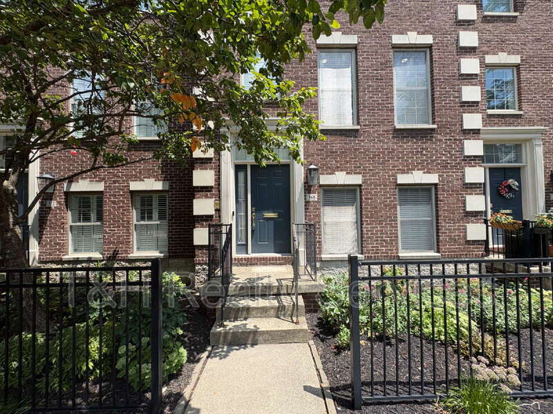 Indianapolis Townhome: 368 Firehouse Place