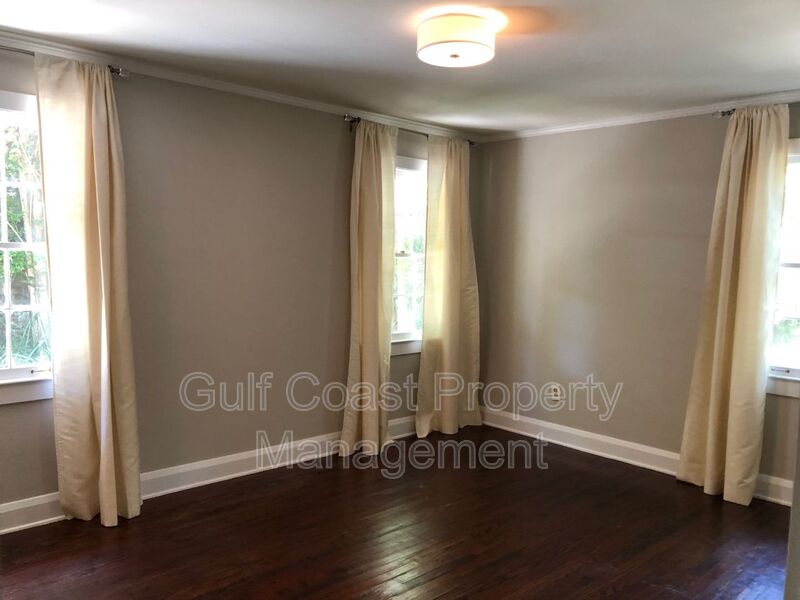 1838 Irving St Sarasota FL 34236 - Photo 8