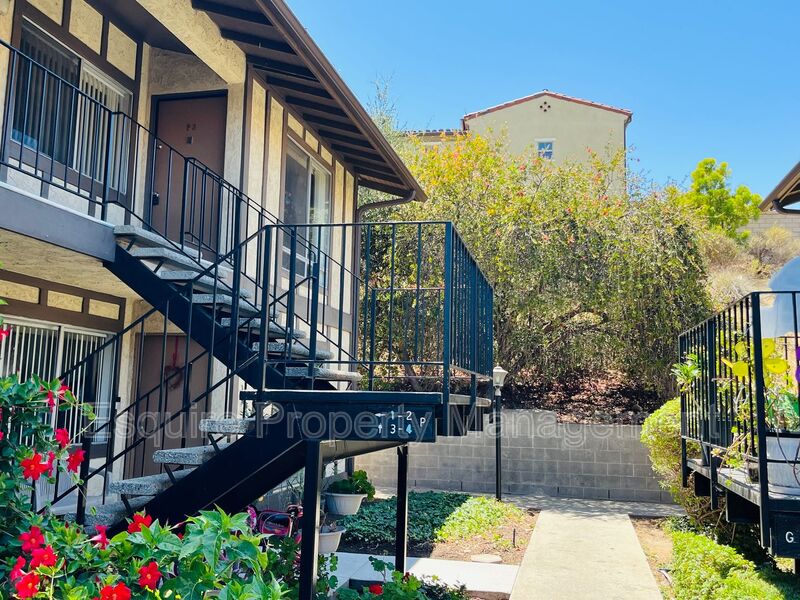 THOUSAND OAKS Condo: 951 WARWICK AVENUE
