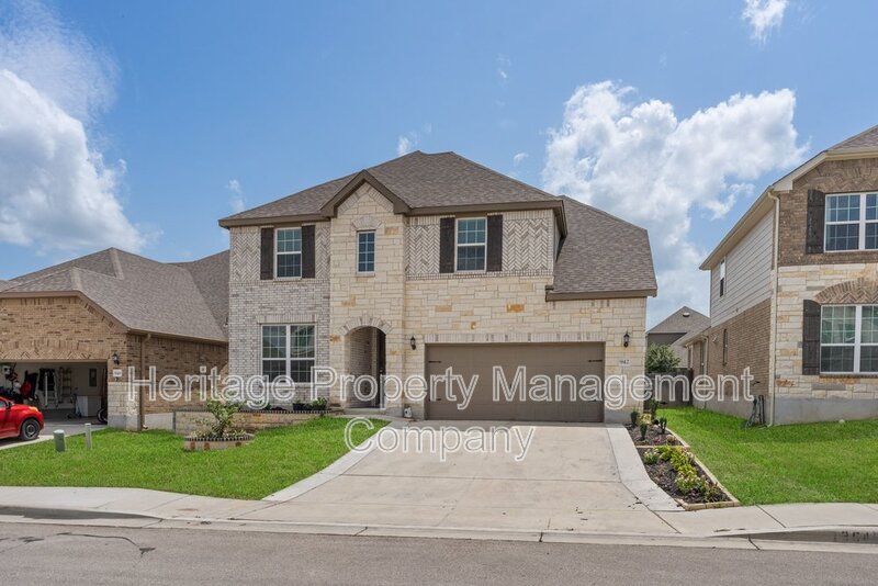 New Braunfels House: 942 Blue Violet