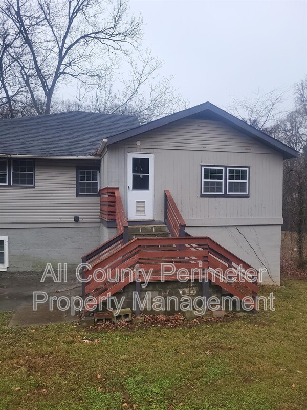 Atlanta Condo: 2308 Lakewood Ave