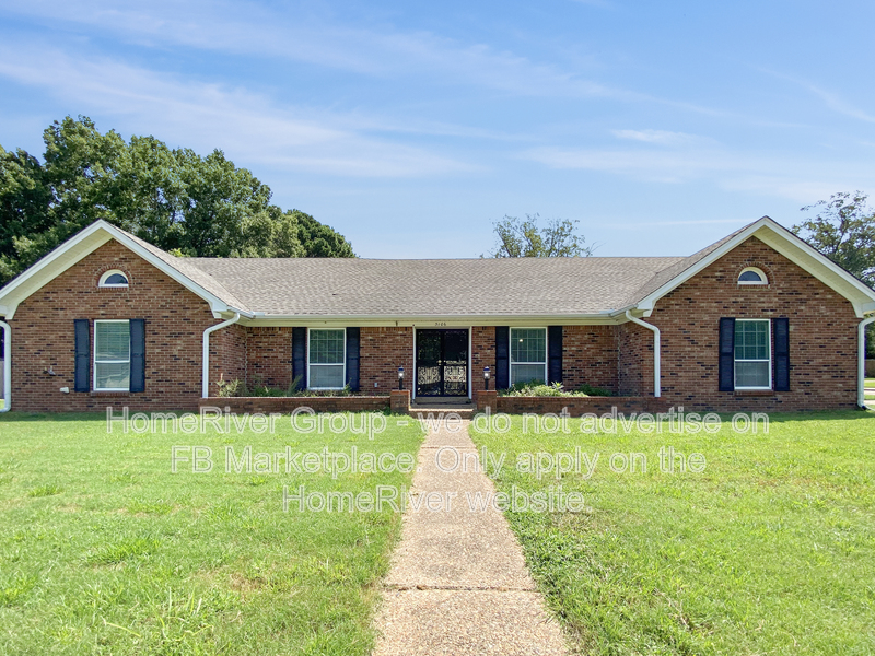 Bartlett House: 3106 Yates St
