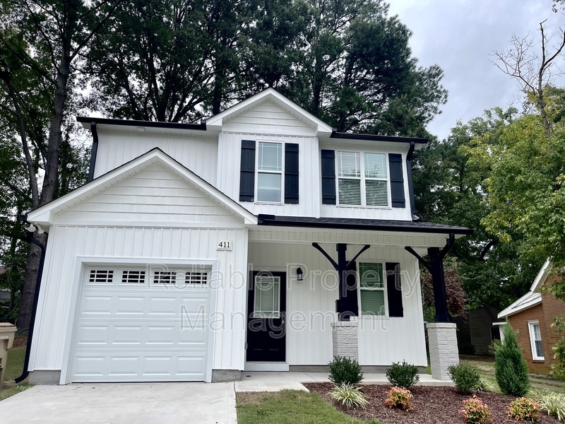 Clayton House: 411 Barbour Street