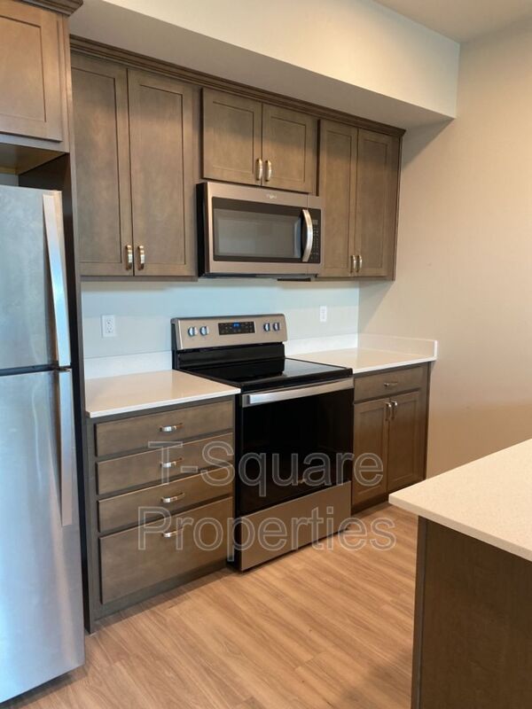 Mill Creek House: 4124 148th St SE