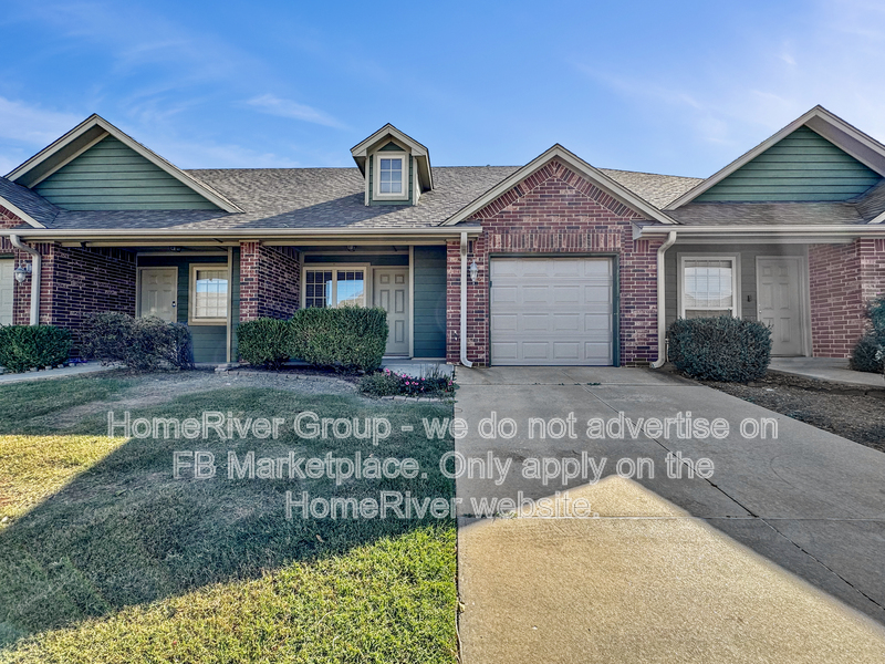 Oklahoma City Condo: 916 SW 92nd St