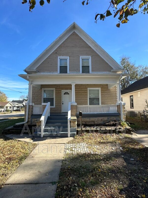 Lincoln House: 724 North 30th Street