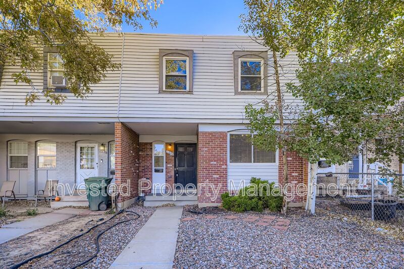 Northglenn Townhome: 11626 Grant St