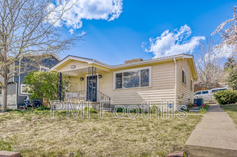 Golden House: 700 5th Street