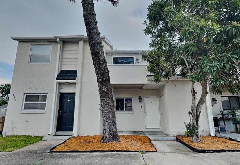 Kissimmee House: 133 Jones Ln