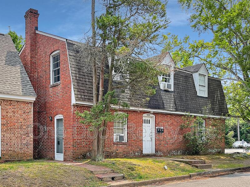 Williamsburg Condo: 710 A Wythe Lane