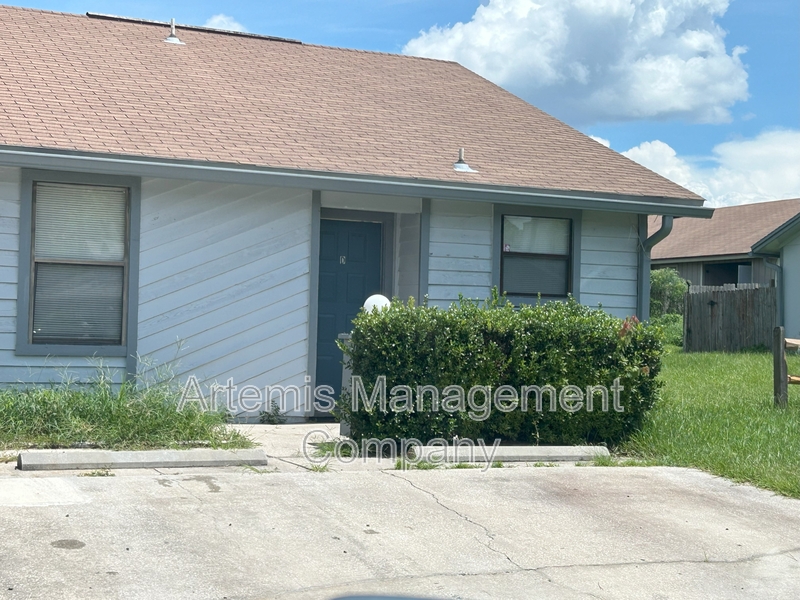 Orange Park Condo: 1270 Ticonderoga Trail - C