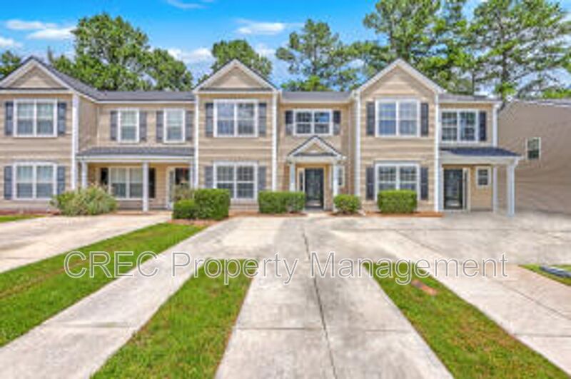 Summerville House: 9176 Maple Grove Drive