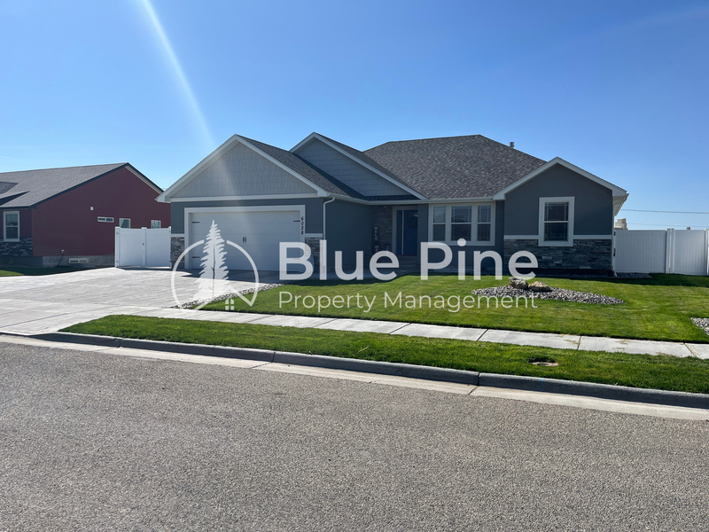 Idaho Falls House: 6028 Fox Run Drive