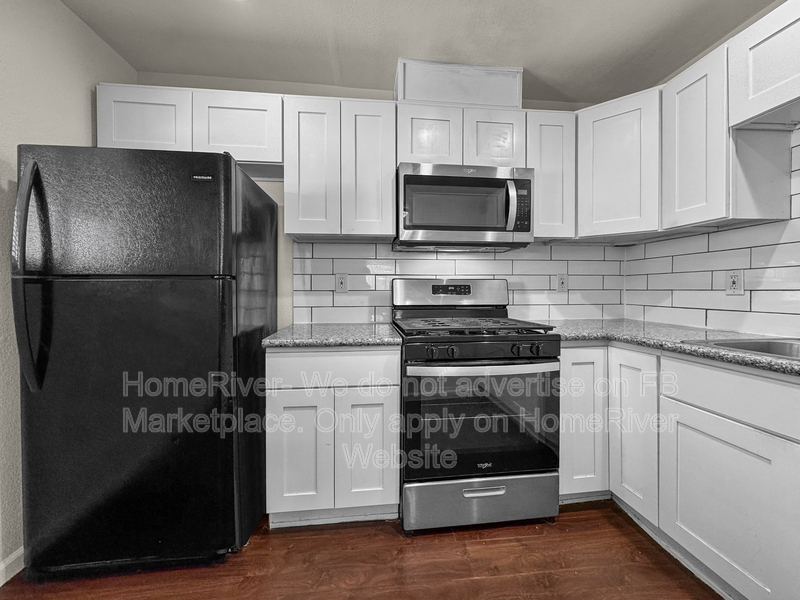 Sacramento Condo: 683 El Camino Ave