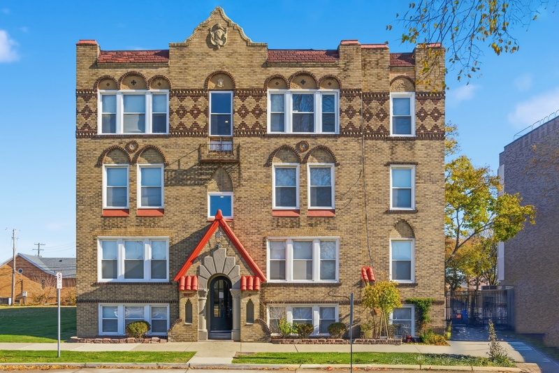 Dearborn Condo: 7100 Freda St. - 303
