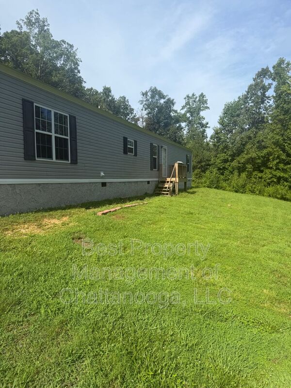 Lafayette House: 1375 Shinbone Rd