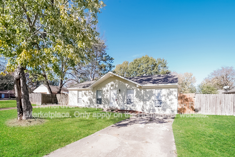 Horn Lake House: 2798 Ashbriar Cv