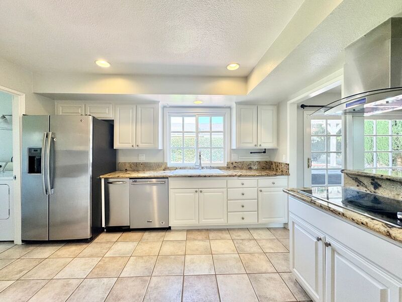 Placentia House: 1530 Rogue St