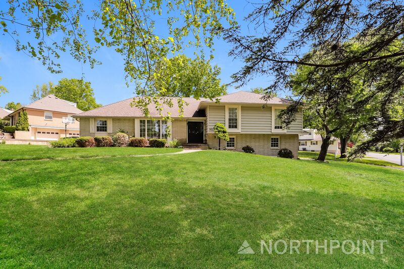 Independence House: 4321 S Briarcliff Ave