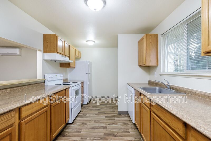 Tigard Apartment: 11349 - 11359 SW Greenburg Rd