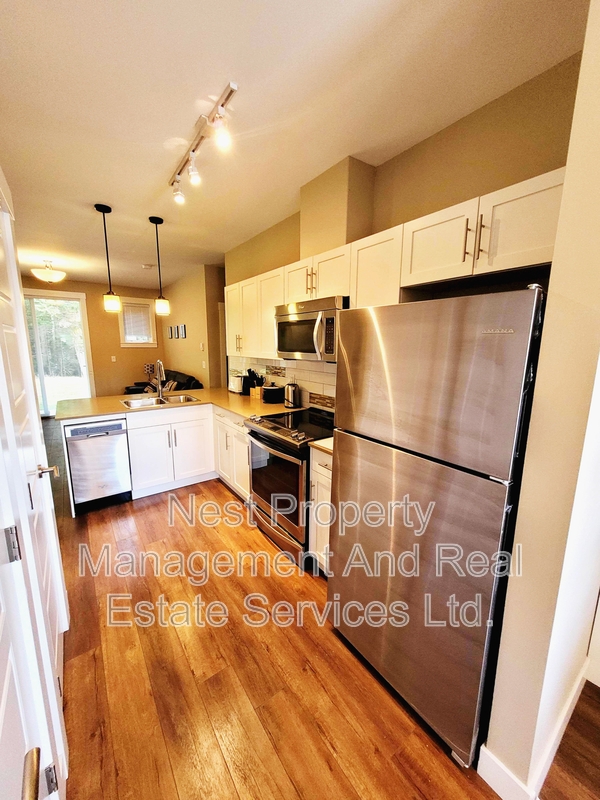 Kitimat House: 303 - 110 Baxter Avenue