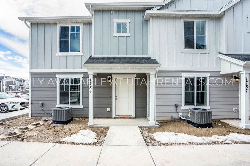 Payson Townhome: 1783 N 1280 E