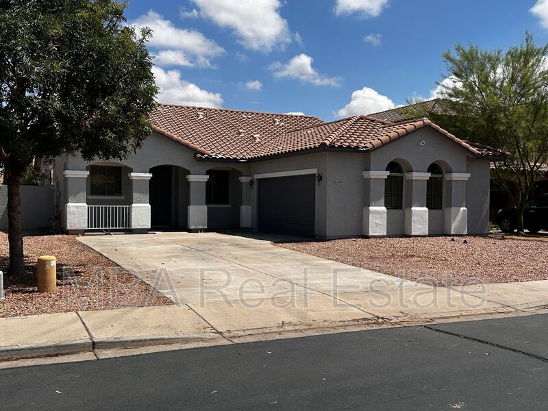 Queen Creek House: 21382 E Alyssa Rd