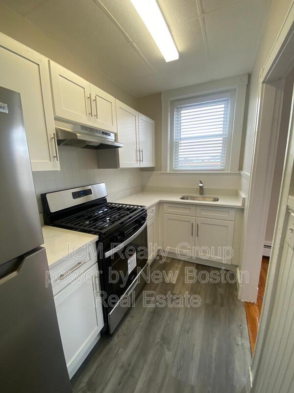 Lynn Condo: 16 Newhall Street