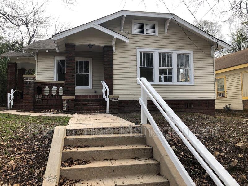 Birmingham House: 1131 8th Ave W