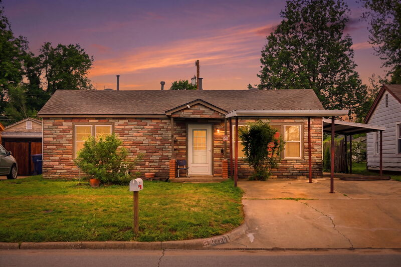 Oklahoma City House: 2228 Northeast 23rd Street - 1