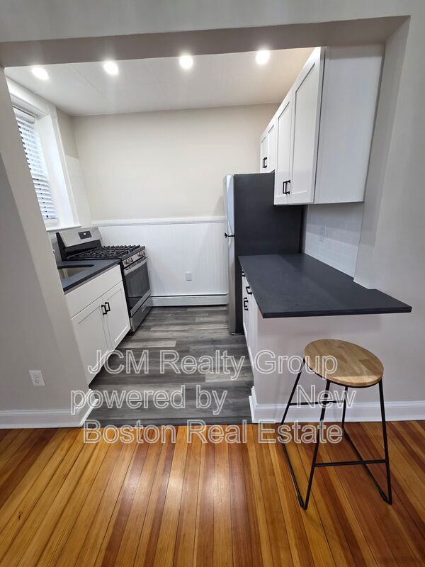 Lynn Condo: 16 Newhall Street