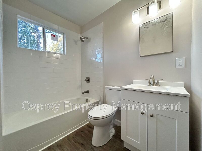 Beautifully Renovated Home – 4th Bedroom Option! 