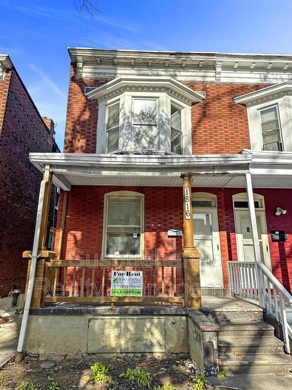 Harrisburg Townhome: 1816 Boas Street