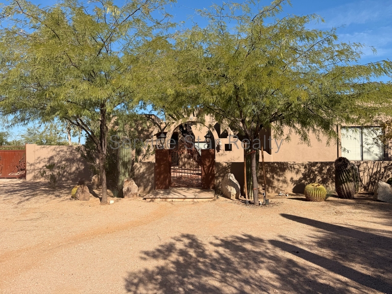 Cave Creek House: 6540 E Wildcat Dr