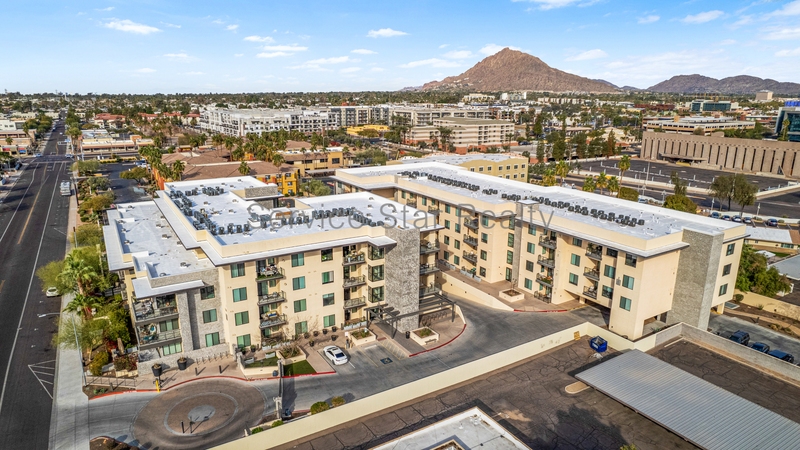 Scottsdale Condo: 7300 E Earll Dr