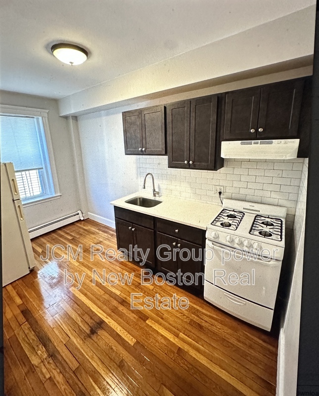 Lynn Condo: 192 Washinton Street