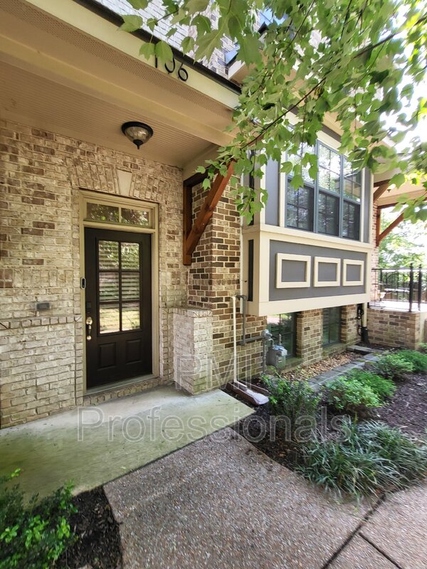 Nashville Condo: 3180 Parthenon Ave