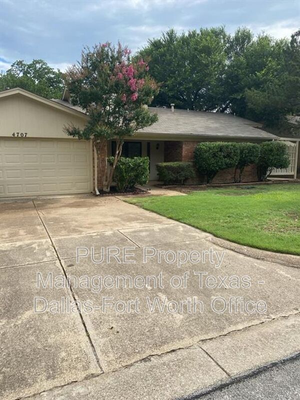 Arlington House: 4707 Burning Springs Drive