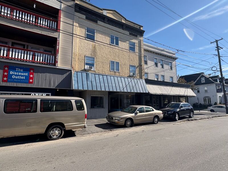 Scranton Condo: 1820 Sanderson Ave