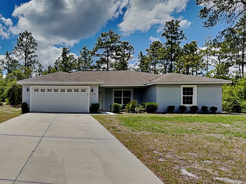 Citrus Springs House: 3732 W Wilburton Dr