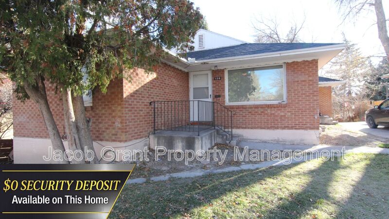 Pocatello House: 126 Toponce