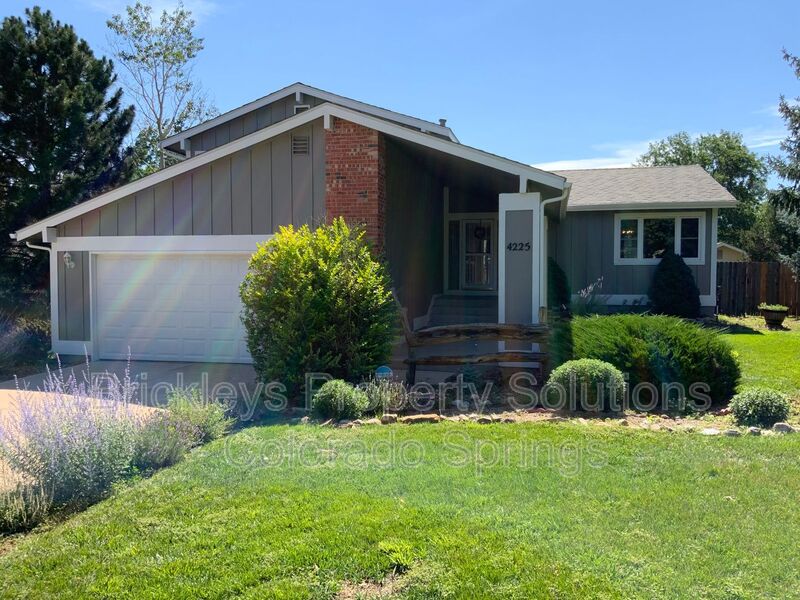 Request a Viewing for 4225 Stonehaven Dr Tenant Turner