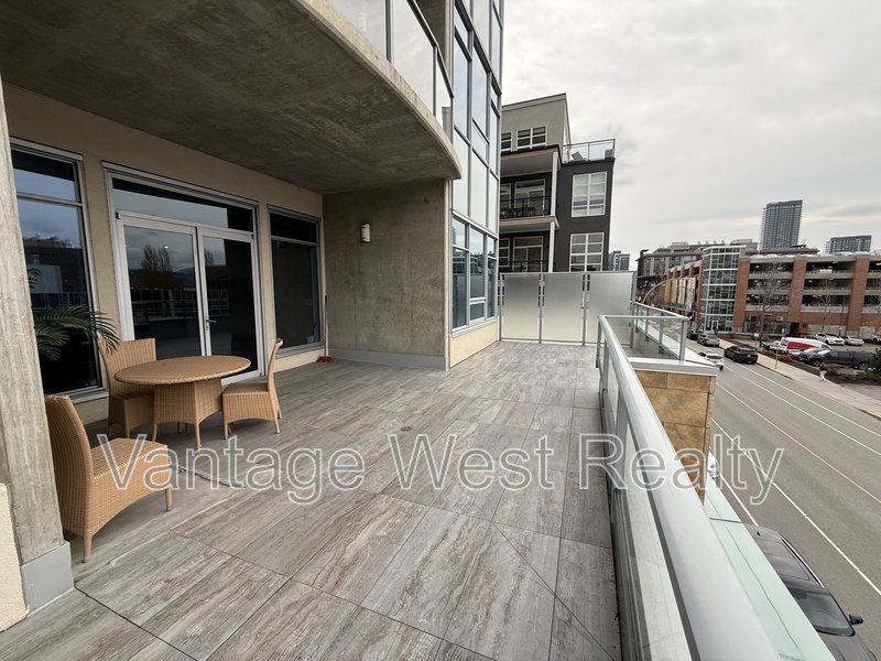 Kelowna House: 202-1329 Ellis St