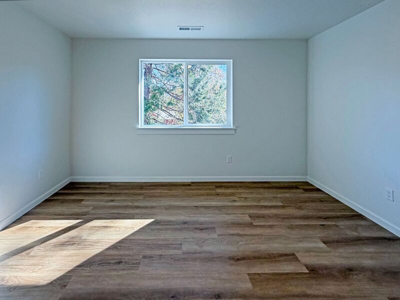 Photo 18 of rental home at 83314 Lorane Hwy