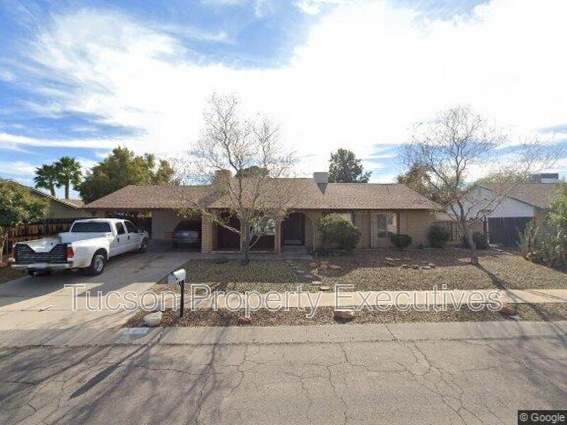 Tucson House: 3415 Simone Street