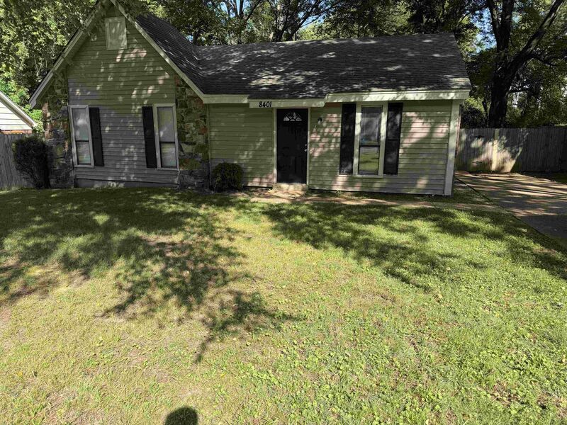 Southaven House: 8401 Old Forge Rd