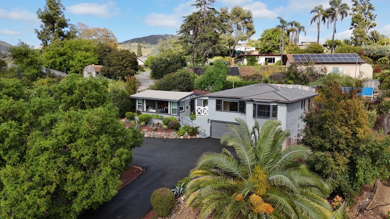 Vista Condo: 2136 Foothill Drive