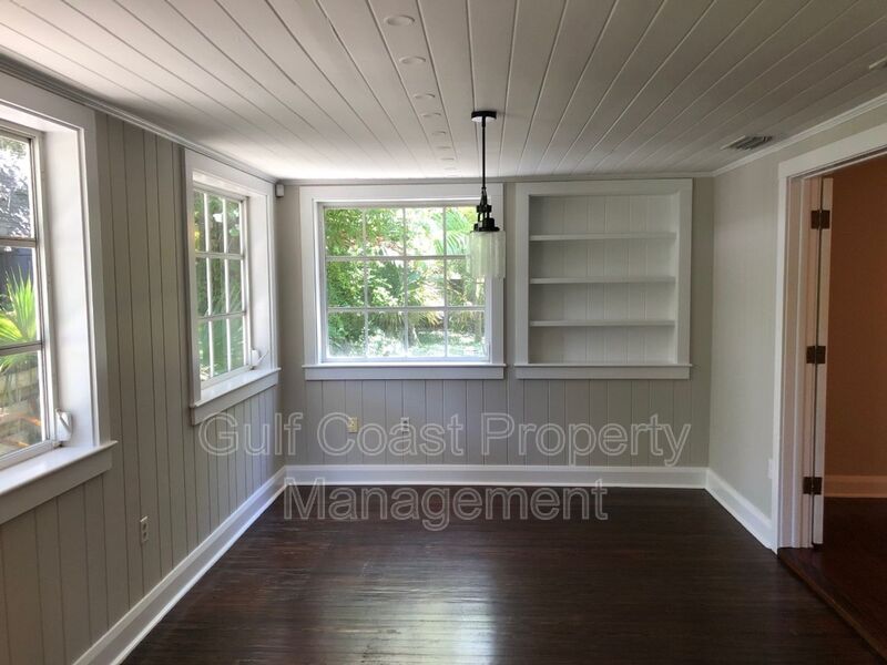 1838 Irving St Sarasota FL 34236 - Photo 4