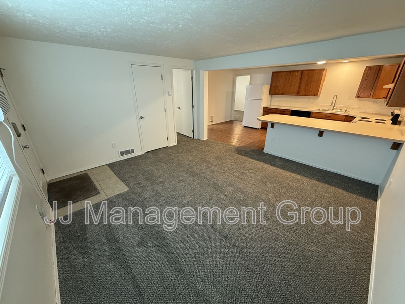 Cheney Condo: 1227 2nd Street